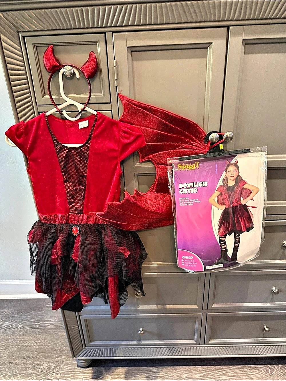 Spirit Halloween Devilish Cutie Costume Red & Black Medium, Size 8-10
